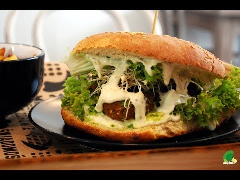 Wegański kibel z burgerem! Kraków