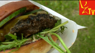 Azjatycki burger Hoisin BBQ - Azja w bule Food truck Warszawa