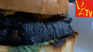 Przypalony burger Chashu - Yatai Sushi Otsumami Bar KRAKÓW
