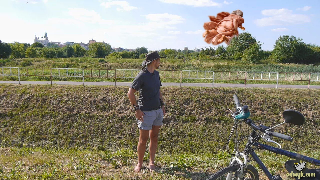 Komu Bóg pokazał tyłek